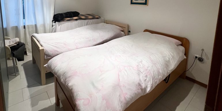 Schlafzimmer (EG)