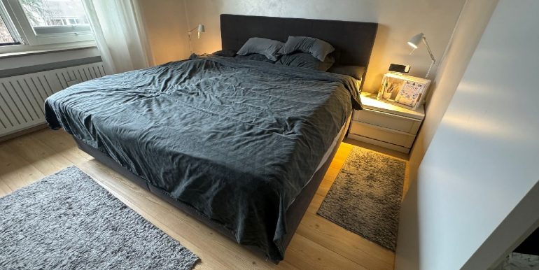 Elternschlafzimmer DG